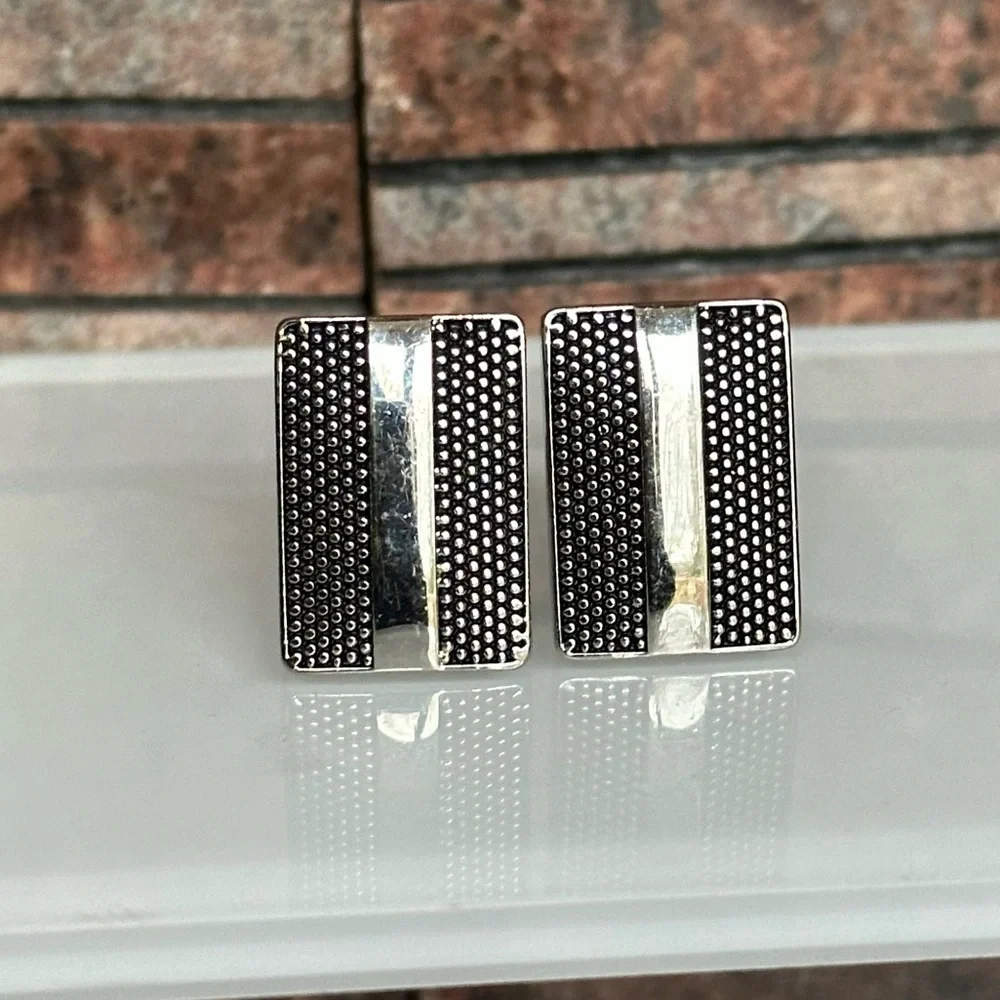 Murano Men’s Silver Toned Cuff Links Vertical Bar Accent Office Formal Wedding